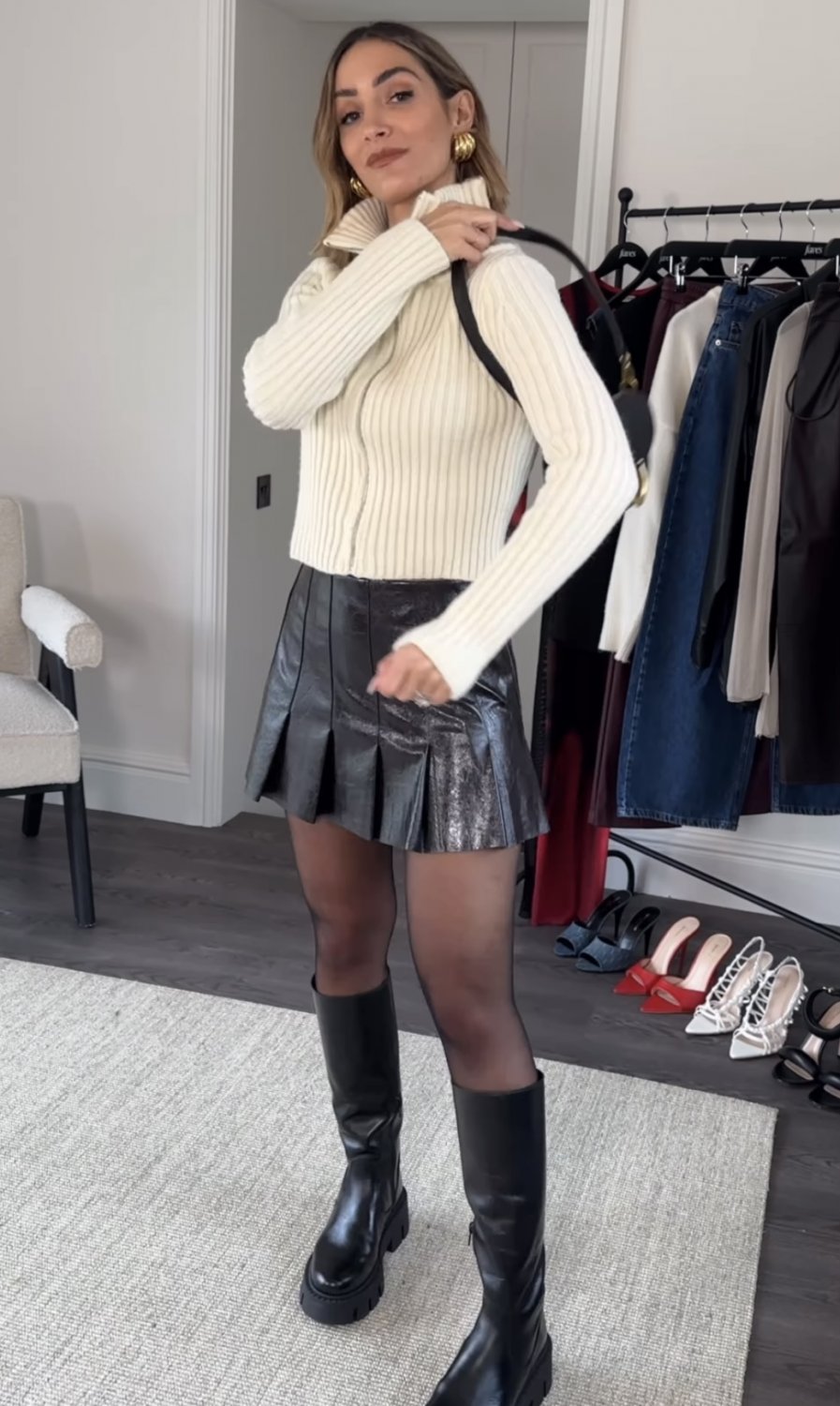 Frankie Bridge - Boots #DyudNi5W
