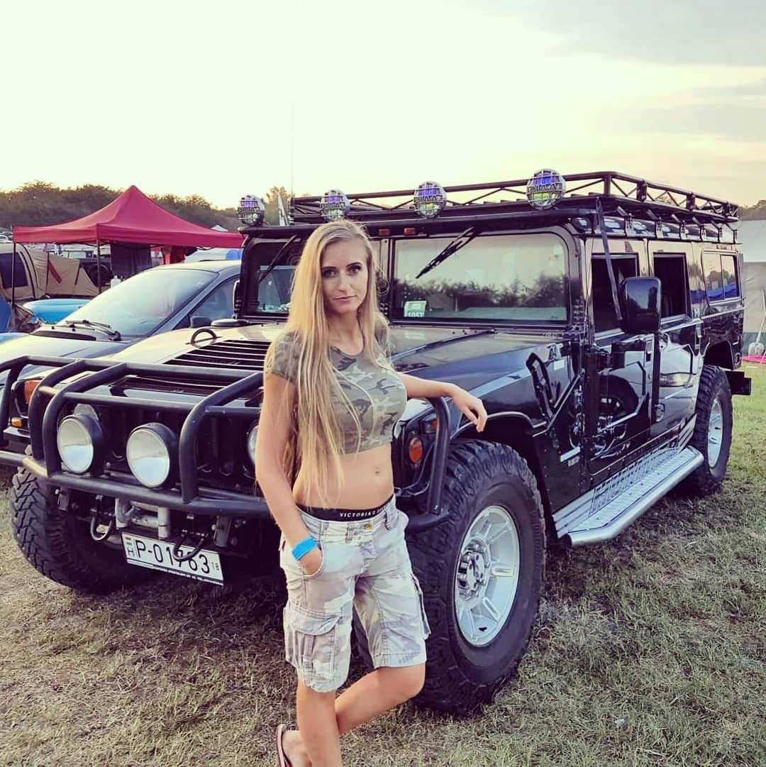 Gyöngyi Katona #385l8DGJ
