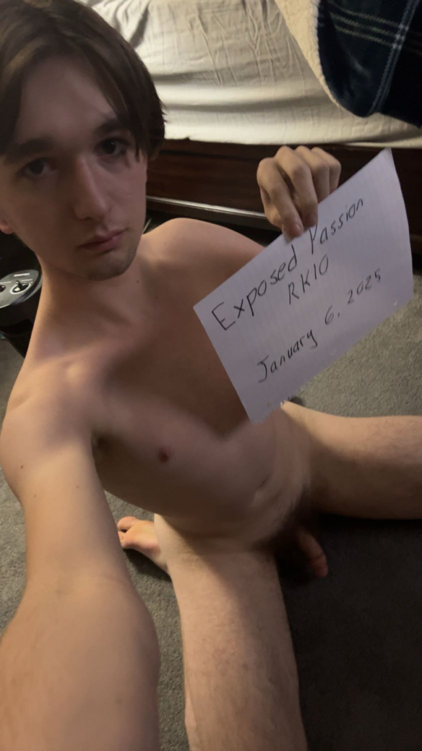 Body Writing Selfie Guys Exposed #2yOd9oWP