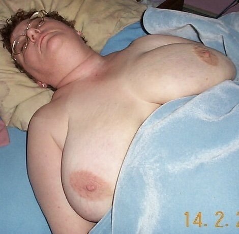 This slut has some big milkers #nwna8y5v